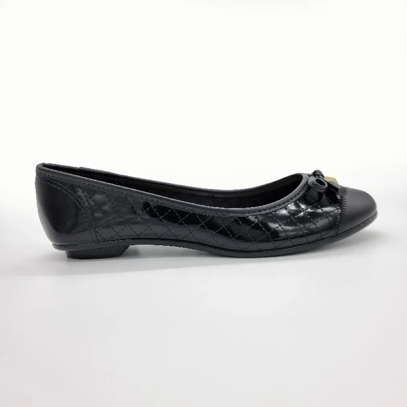 Moleca 5027-1407 Round Toe Ballerina Flat in Black