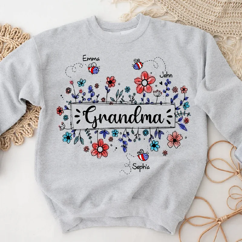 Personalized Grandma Flower Bee And Grandkids Custom Names 4th of July Mother's Day Sweatshirt