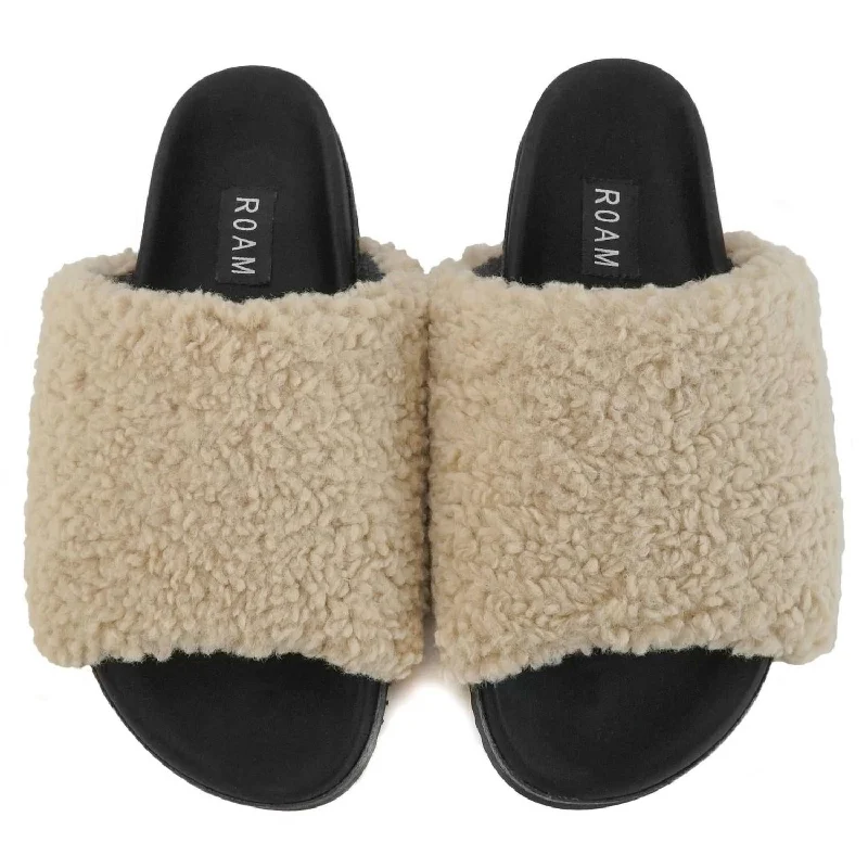 Women's Fuzzy Slippers In Nude