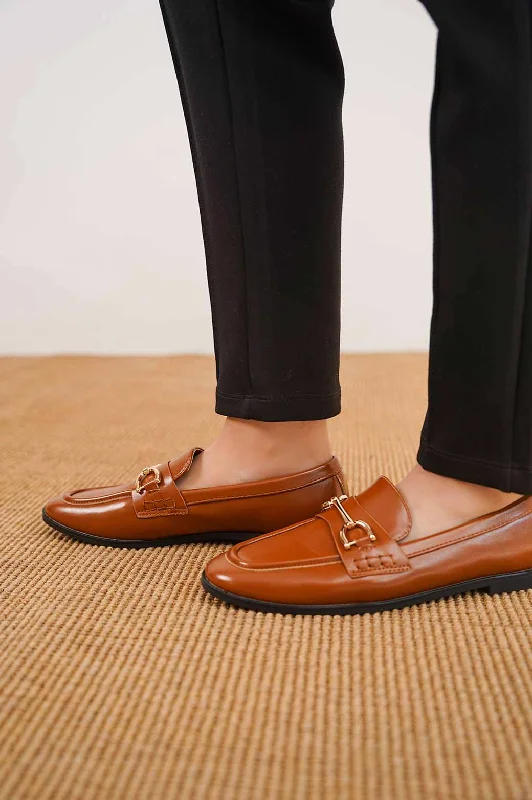 LOAFERS WITH BUCKLE