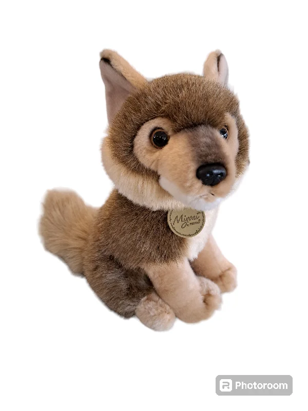 Cheerful and happy stuffed figuresAurora Miyoni - Coyote
