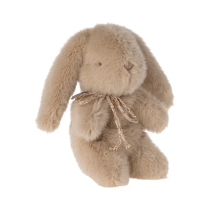 Soft and cuddly stuffed animalsMaileg Bunny, Plush - Mini - Cream Peach
