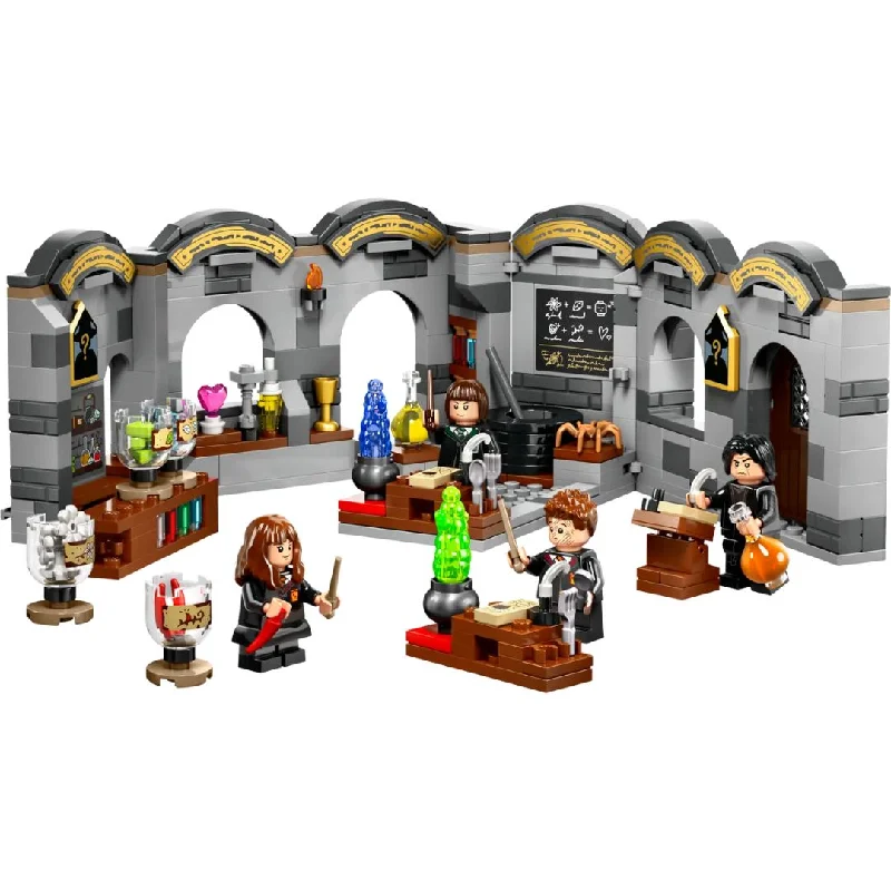 Offering educational value LEGOHarry Potter Hogwarts Castle: Potions Class by Lego