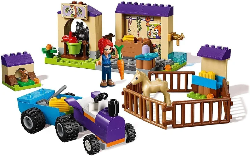 Facilitating collaborative play LEGOLEGO FRIENDS 41361 Mia's Foal Stable Building