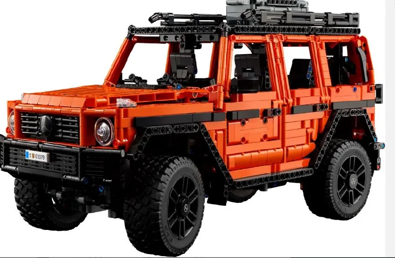 Facilitating collaborative play LEGOLEGO 42177 - TECHNIC - MERCEDES-BENZ G 500 PROFESSIONAL LINE