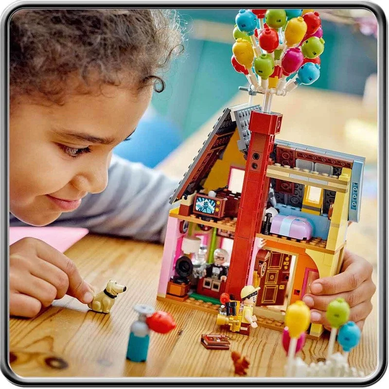 Offering a wide range of themes LEGOLEGO Disney&Pixar 'Up' House 43217 Building Toy Set (598 Pieces)