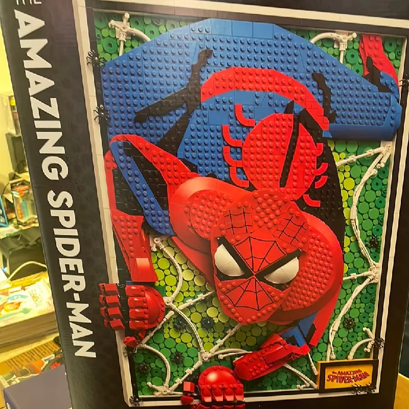 Endlessly replayable LEGO scenariosLEGO marvel amazing spiderman  sealed new set 31209