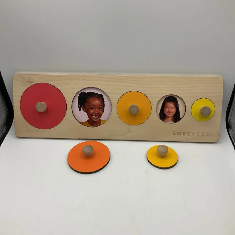 naturally finished and non-toxic wooden toys Lovevery Wooden Circle of Friends Puzzle naturally finished and non-toxic wooden toys Lovevery Wooden Circle of Friends Puzzle