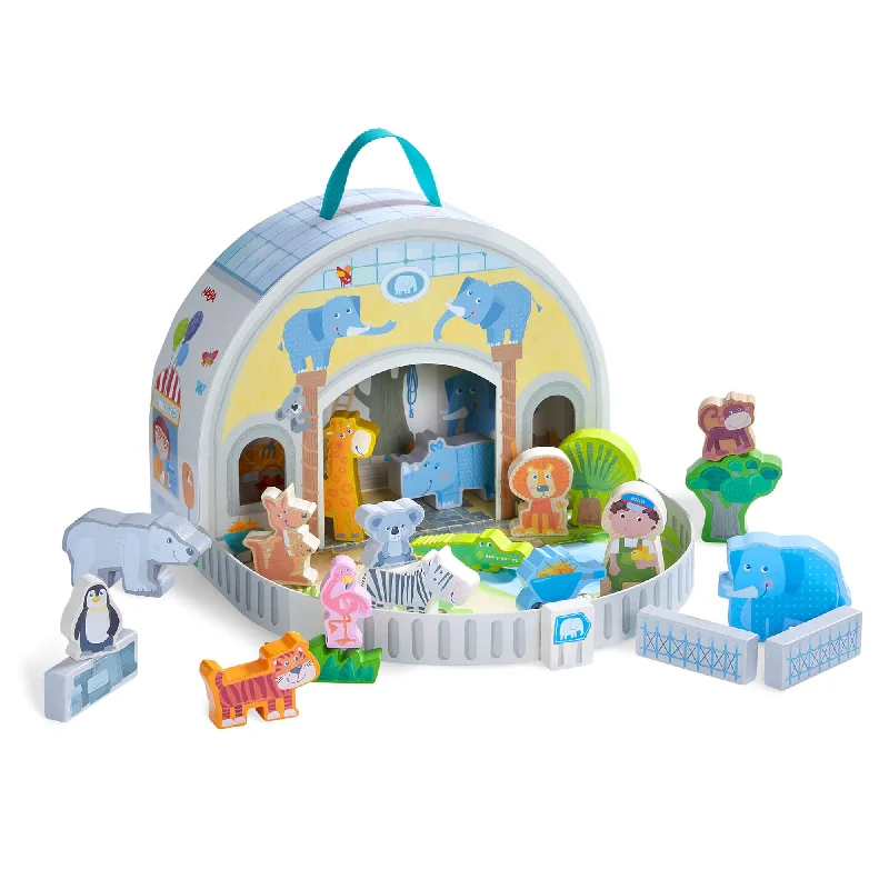 detailed and intricate wooden toys                   Play World at the Zoo