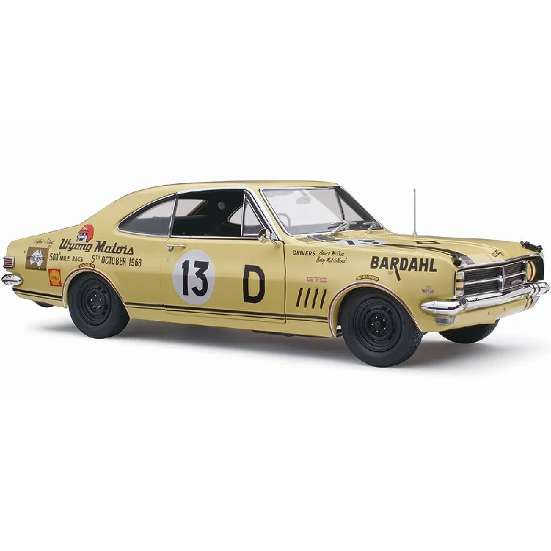 Playful toys 1/18 Holden HK Monaro GTS 327 1968 Bathurst Winner